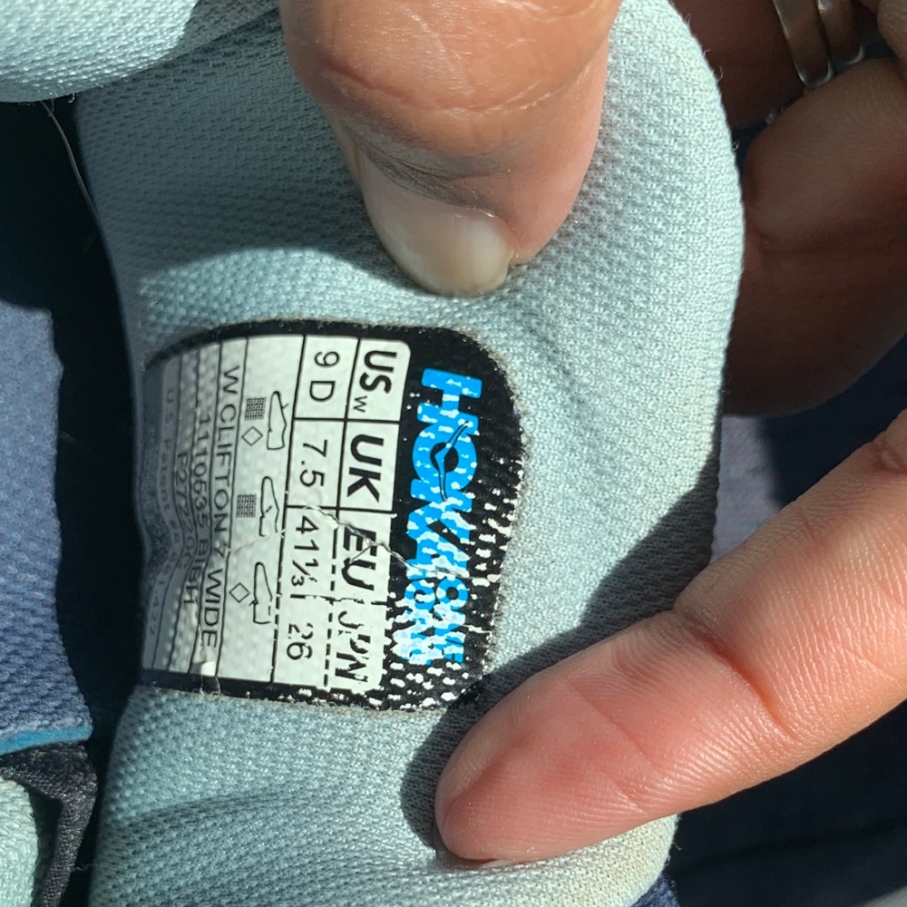 Hoka Clifton 7 Navy Blue Running Training Shoes Sz 9 Athleisure Comfortable - Picture 9 of 11